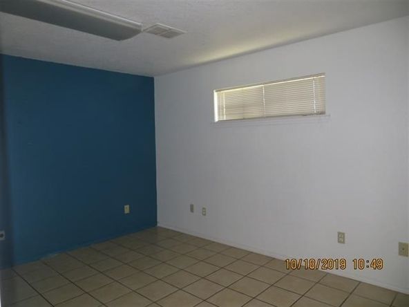 Commercial/Industrial Office: 206 Western Dr, Del Rio, TX 78840